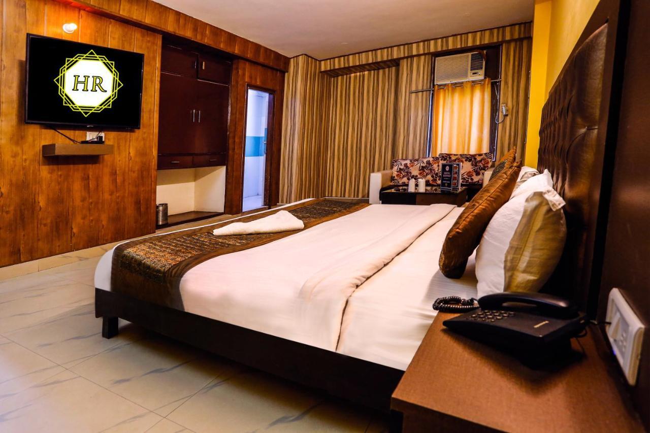 Airport Hotel Runway Nueva Delhi Exterior foto